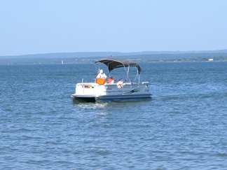 Boating on Lake Livingston in Texas